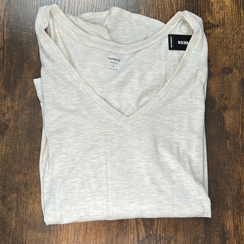 Express Tee
